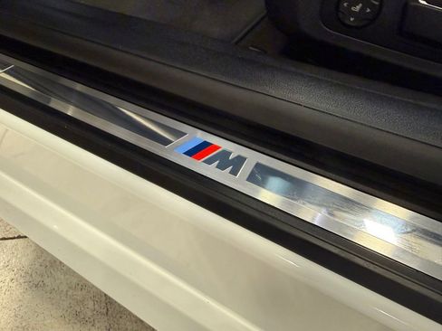 Used 2025 BMW 430i Coupe w/ M Sport Package image 37