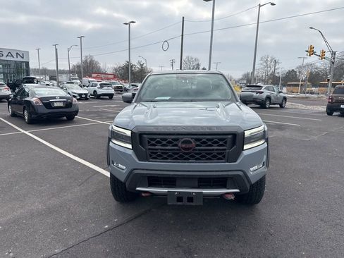 Used 2024 Nissan Frontier PRO-4X w/ Technology Package image 10