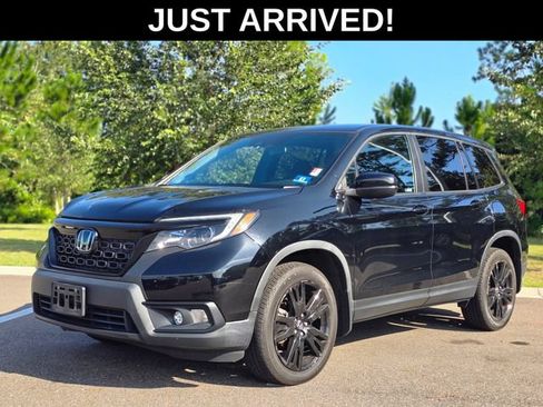 Used 2020 Honda Passport Sport image 1