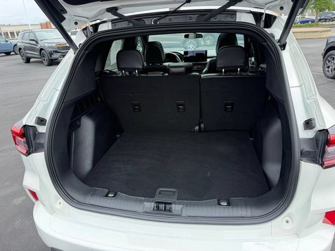 Used 2023 Ford Escape ST-Line w/ Tech Pack #1 AWD/4WD image 12