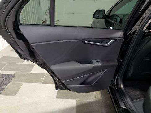 Used 2024 Kia Niro Wind FWD image 8