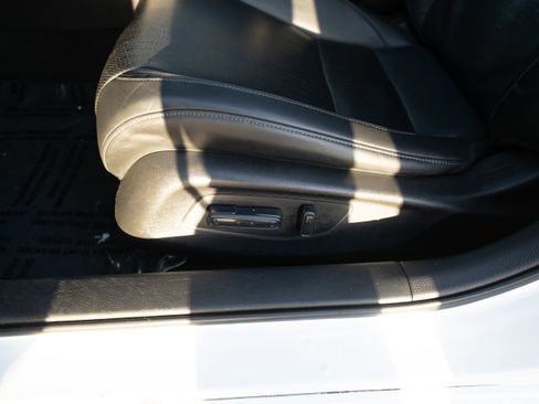 Used 2022 Honda Civic Sport Touring image 12