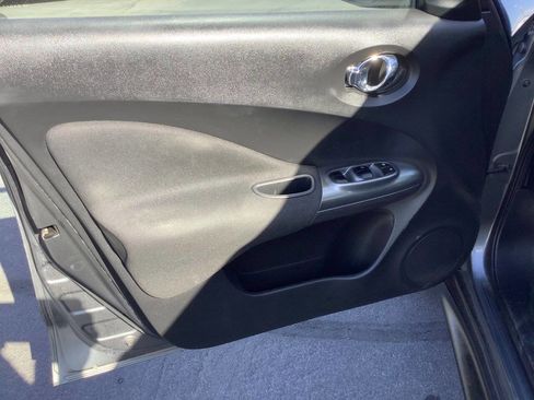 Used 2012 Nissan Juke SL w/ Sport Pkg image 26