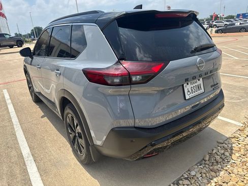 Used 2023 Nissan Rogue SV w/ SV Premium B Package AWD/4WD image 7