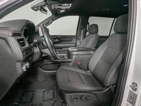 Used 2022 GMC Yukon XL SLE w/ Max Trailering Package AWD/4WD image 14