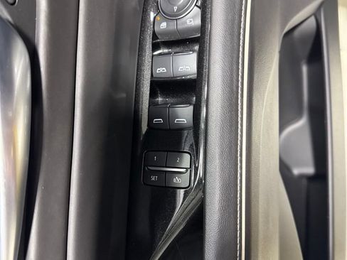 Used 2023 Cadillac Escalade V w/ LPO, ONYX Package AWD/4WD image 11