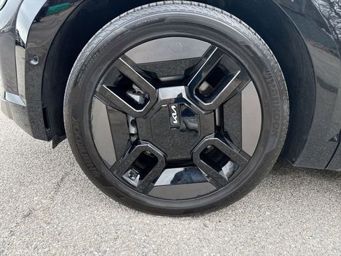 Used 2024 Kia EV9 GT-Line image 19