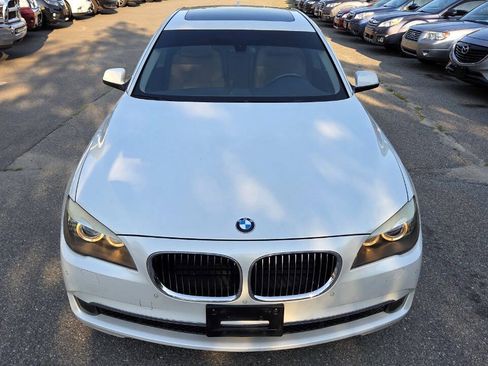 Used 2011 BMW 750Li xDrive AWD/4WD image 4