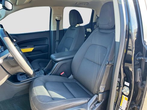 Used 2015 Chevrolet Colorado LT RWD image 19