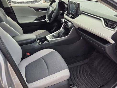 Certified 2020 Toyota RAV4 XLE AWD/4WD image 11