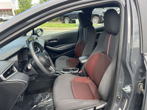 Used 2024 Toyota Corolla SE FWD image 13