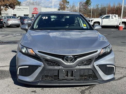 Used 2023 Toyota Camry SE image 8