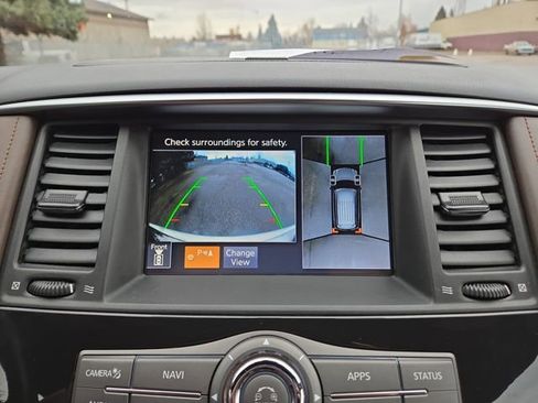 Used 2019 Nissan Armada Platinum image 28