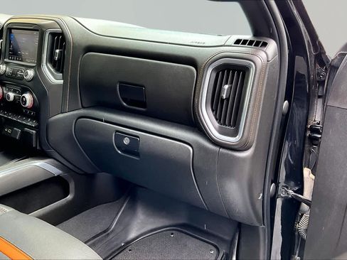 Used 2022 GMC Sierra 2500 AT4 w/ AT4 Preferred Package AWD/4WD image 18