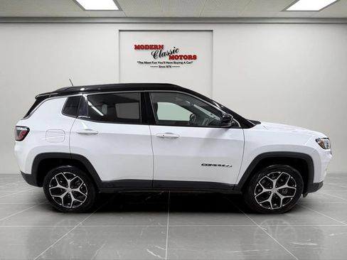 Used 2024 Jeep Compass Limited AWD/4WD image 8