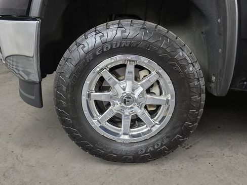Used 2015 GMC Sierra 1500 SLT w/ Suspension Package, Off-Road AWD/4WD image 9