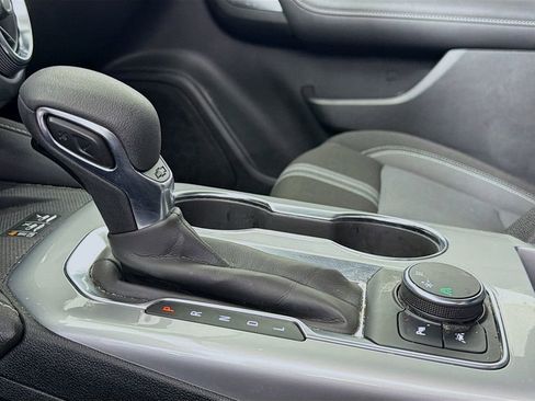 Used 2024 Chevrolet Blazer LT w/ Convenience Package image 20