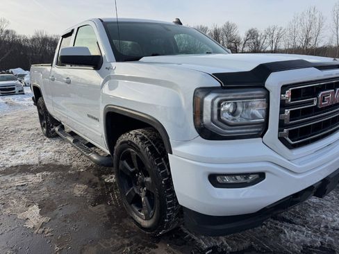 Used 2018 GMC Sierra 1500 4x4 Double Cab image 12