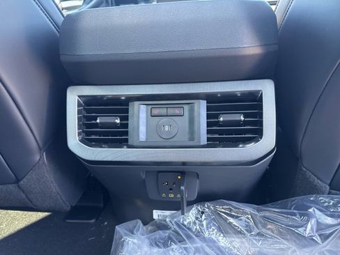 New 2026 Ford F350 Platinum w/ Tremor Off-Road Package image 21