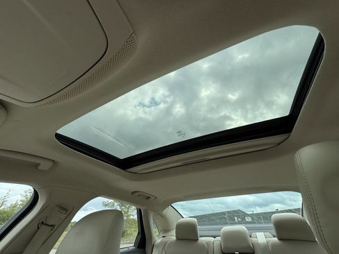 Used 2019 Lincoln MKZ Reserve w/ Reserve Plus Package image 31