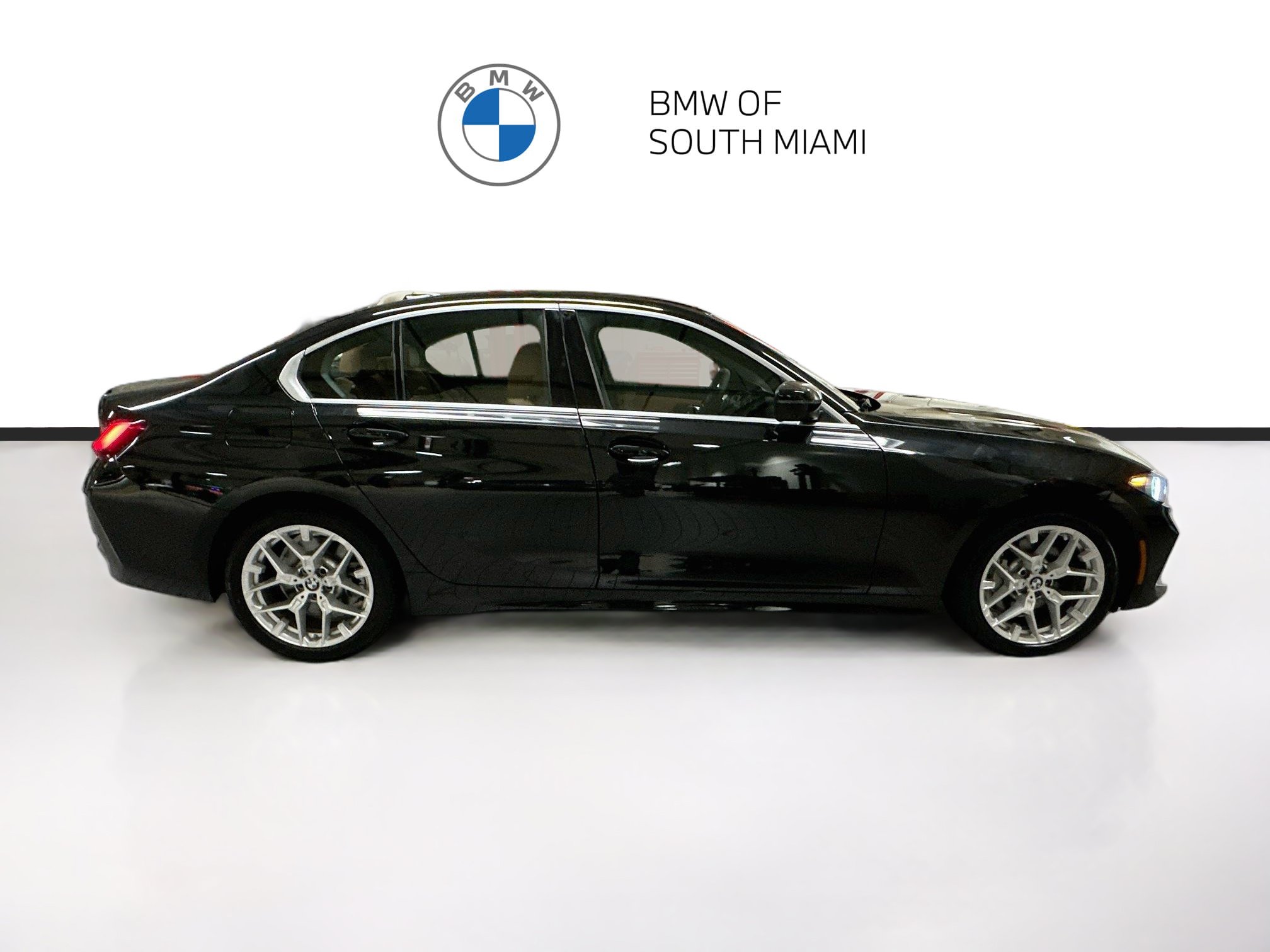 Certified 2025 BMW 330i Sedan w/ Premium Package RWD image 8
