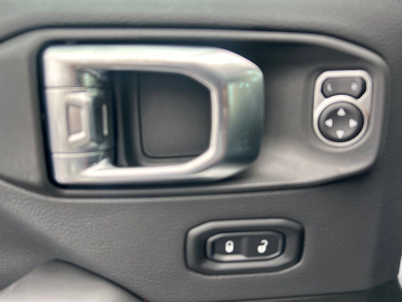 New 2027 Jeep Gladiator Rubicon AWD/4WD image 17
