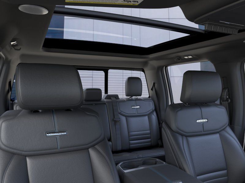 New 2026 Ford F250 Platinum AWD/4WD image 24