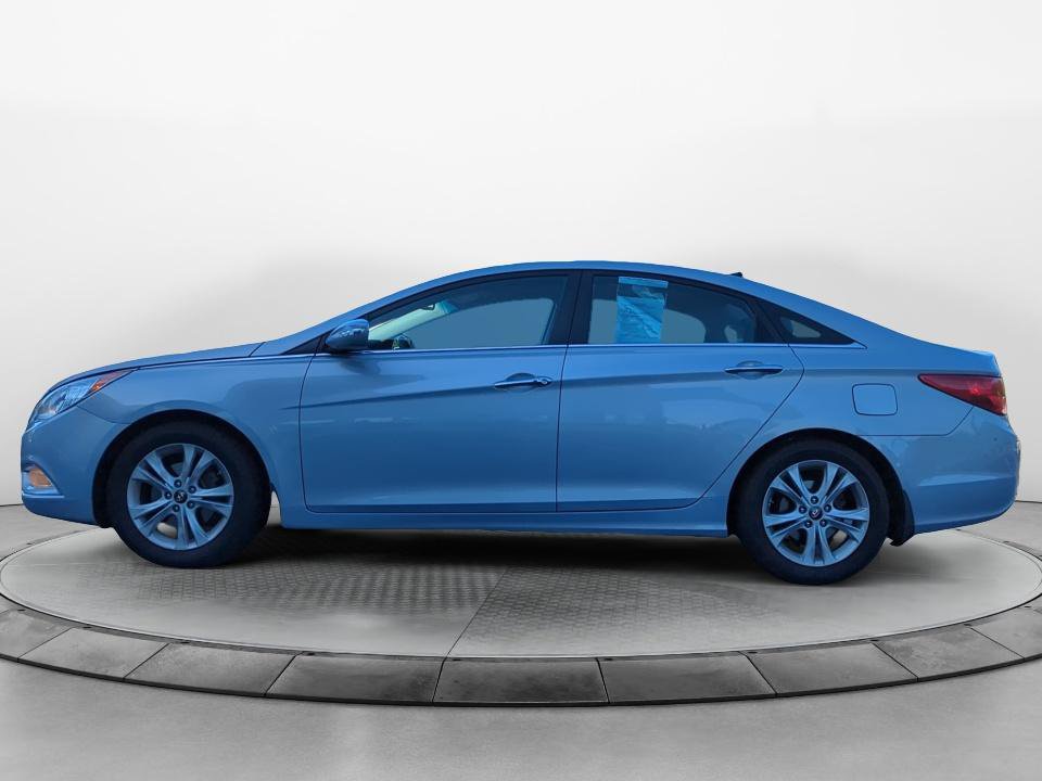 Used 2013 Hyundai Sonata Limited w/ Premium Pkg FWD image 4