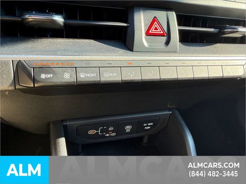 Used 2025 Kia K4 FWD image 17