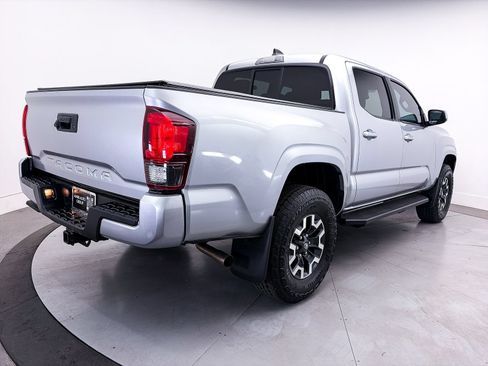 Used 2023 Toyota Tacoma SR w/ SR Convenience Package RWD image 16