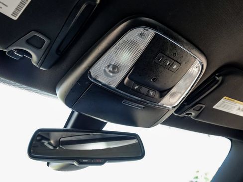 Used 2015 Dodge Charger R/T w/ Plus Group RWD image 23
