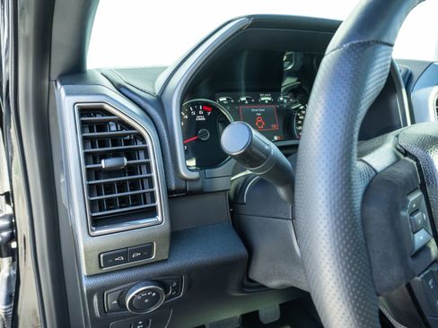 Used 2017 Ford F150 Raptor w/ Equipment Group 802A Luxury AWD/4WD image 58
