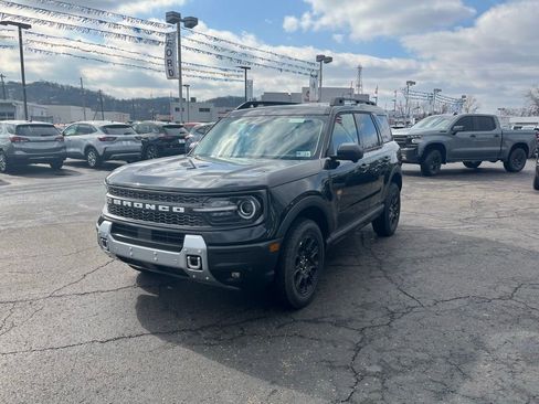 New 2025 Ford Bronco Sport Badlands w/ Badlands Tech Package AWD/4WD image 3