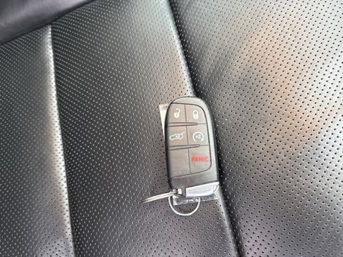 Used 2024 Dodge Durango GT image 10