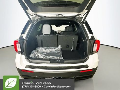 New 2026 Ford Explorer ST-Line w/ ST-Line Street Pack AWD/4WD image 29
