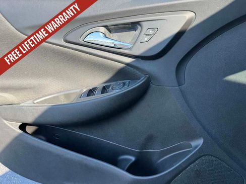 Used 2024 Chevrolet Malibu LT FWD image 19