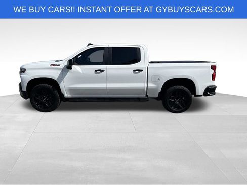 Used 2021 Chevrolet Silverado 1500 LT Trail Boss w/ Convenience Package II AWD/4WD image 3
