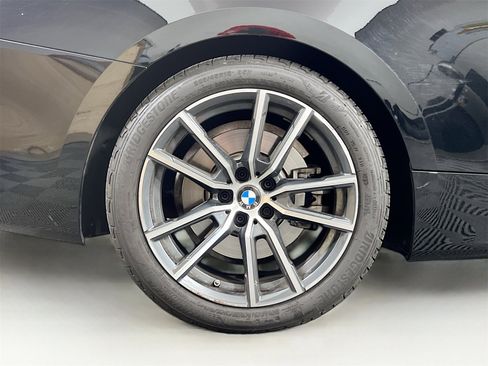 Used 2024 BMW 430i Convertible w/ Convenience Package image 33