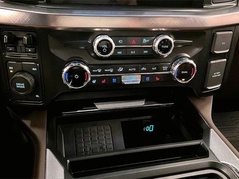 Used 2025 Ford F350 King Ranch image 27