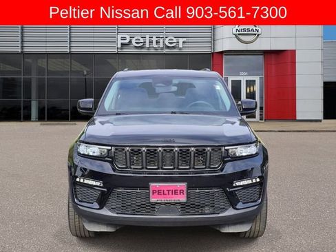 Used 2023 Jeep Grand Cherokee Limited w/ Black Appearance Package RWD image 2