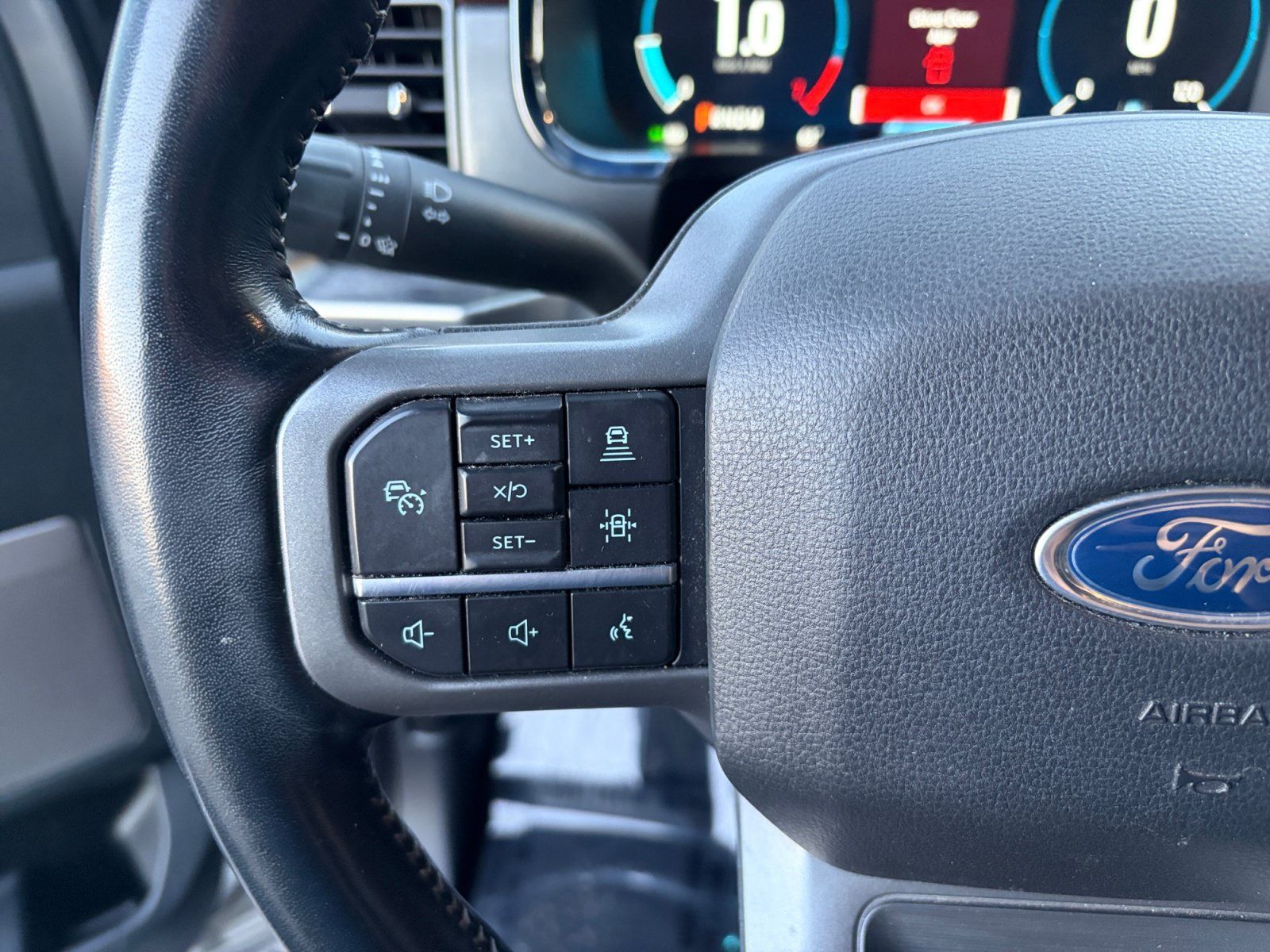 Used 2021 Ford F150 Lariat AWD/4WD image 10