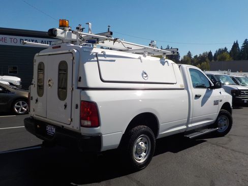 Used 2016 RAM 2500 Tradesman w/ Popular Equipment Group RWD image 10