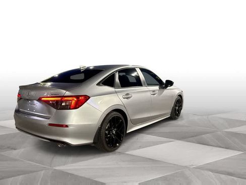 Used 2024 Honda Civic Sport image 8