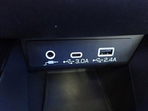 Certified 2023 Subaru Outback Premium image 20