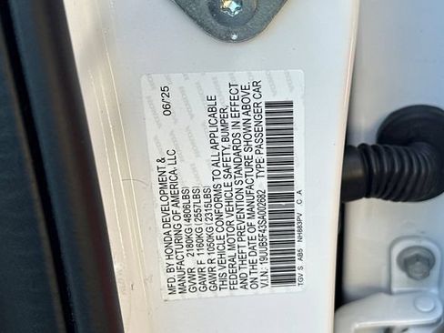 Certified 2025 Acura TLX w/ Technology Package FWD image 36