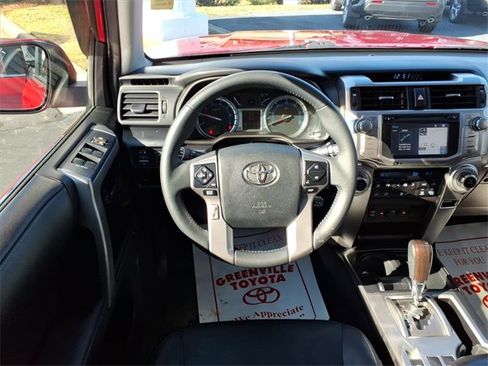 Used 2017 Toyota 4Runner Limited image 11
