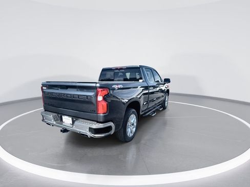 Used 2021 Chevrolet Silverado 1500 LTZ w/ LTZ Premium Package AWD/4WD image 6