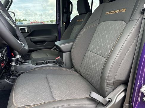 New 2026 Jeep Gladiator Mojave AWD/4WD image 15