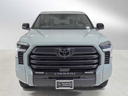 Used 2025 Toyota Tundra Limited image 8