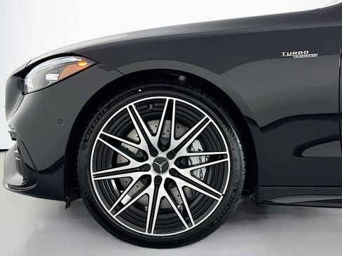New 2026 Mercedes-Benz C 43 AMG 4MATIC Sedan image 9
